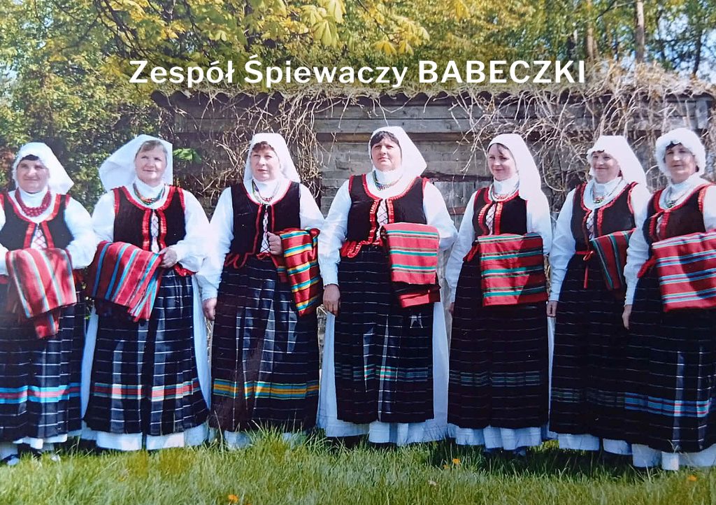  Zespół Śpiewaczy BABECZKI z Zawitały gm. Nowodwór